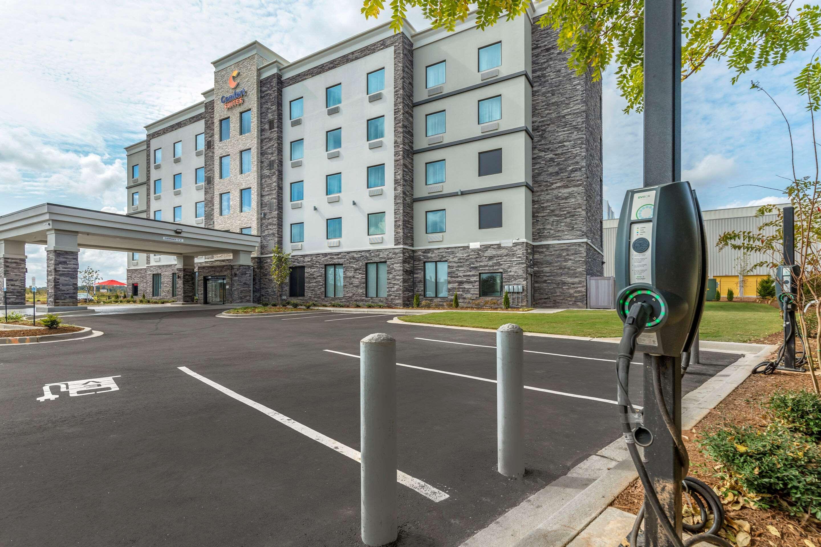 Comfort Suites Greenville Airport Exterior photo
