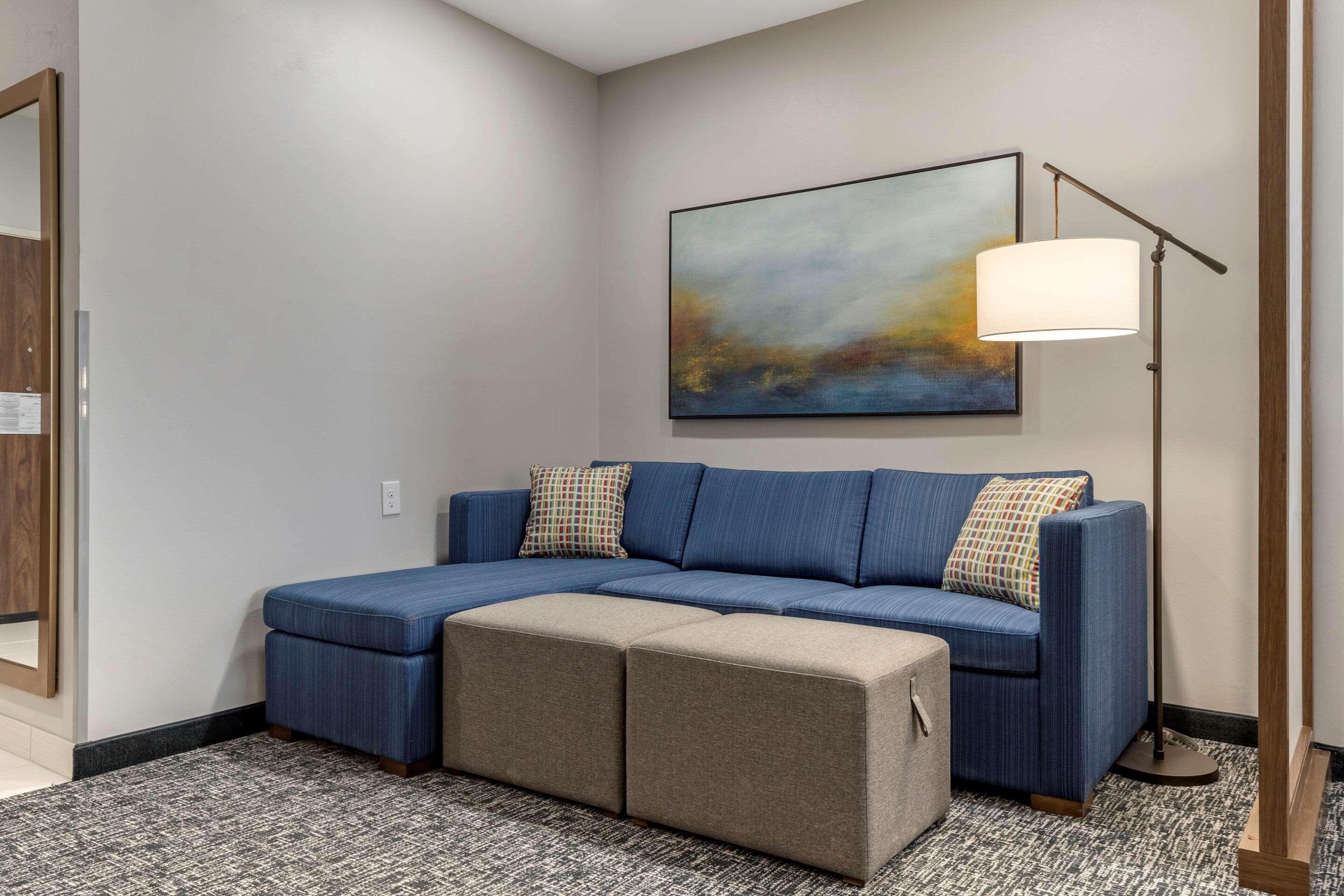 Comfort Suites Greenville Airport Exterior photo